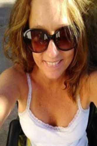 Julia, 40 Jahre