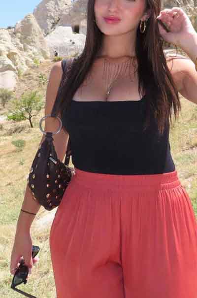 Lena, 33 Jahre