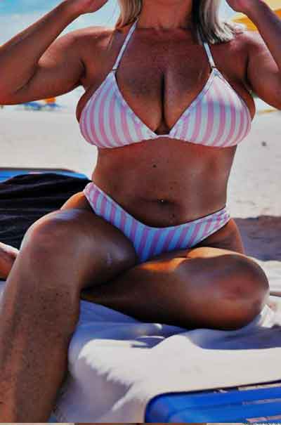 Nina, 42 Jahre