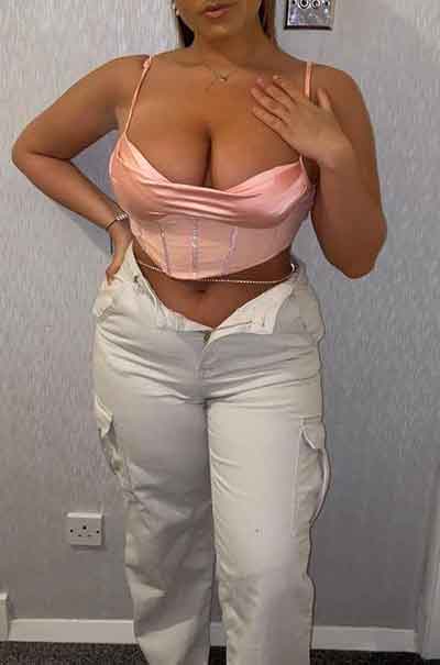 Nina, 28 Jahre