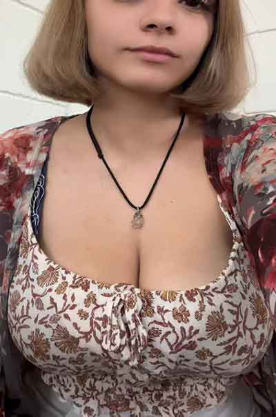 Carolin, 25 Jahre