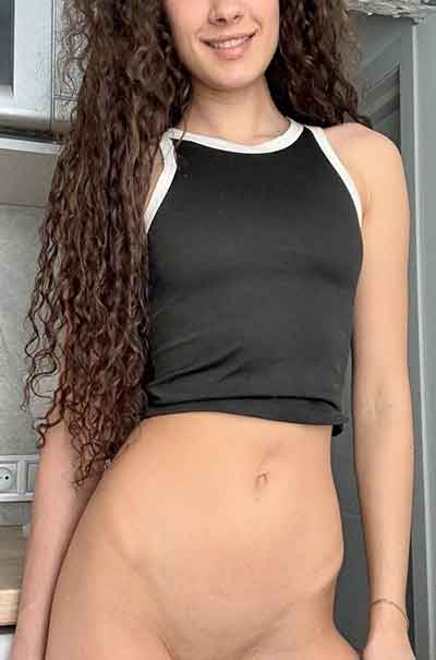 Lara, 19 Jahre